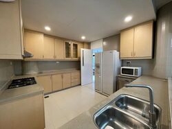 The Colonnade (D10), Condominium #460175411